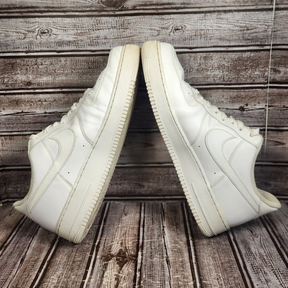 NIKE AIR FORCE 1 \'07 Men’s 13 Low Triple White Athletic Shoe Sneaker 318122-111 main image 5